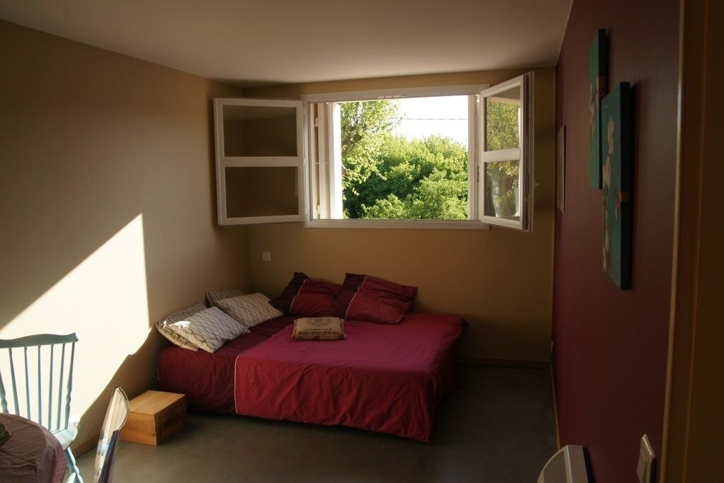 Photo of Bedroom in Orange
