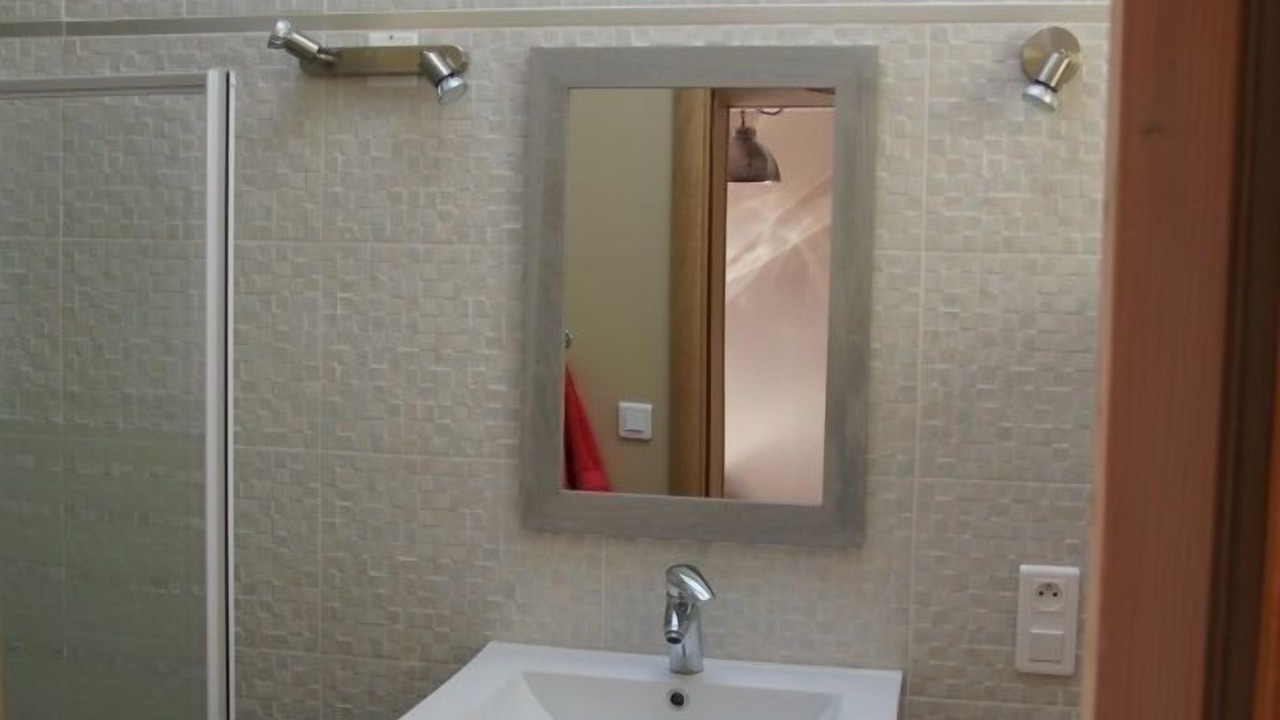 Photo of Bathroom in Orange