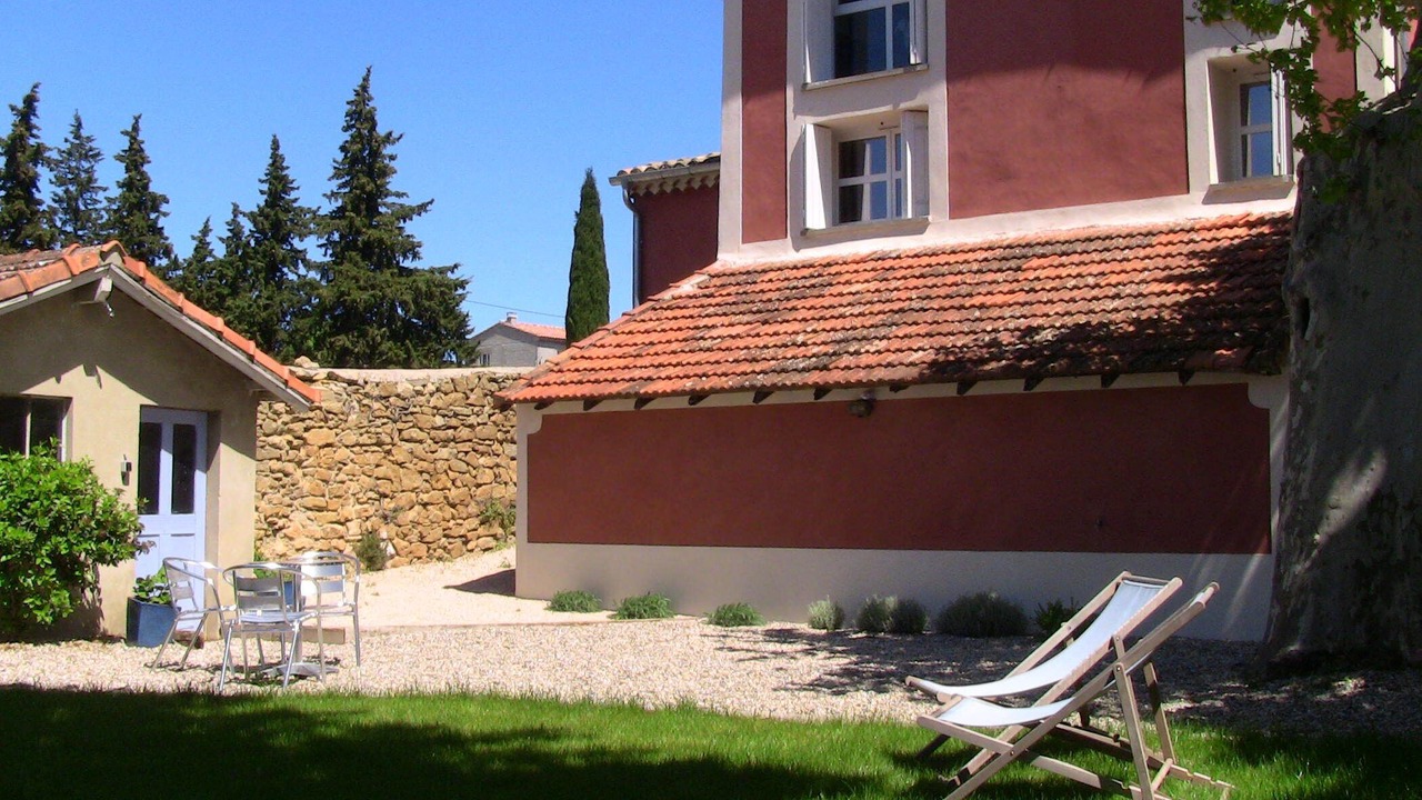Photo of Patio Balcony in Orange