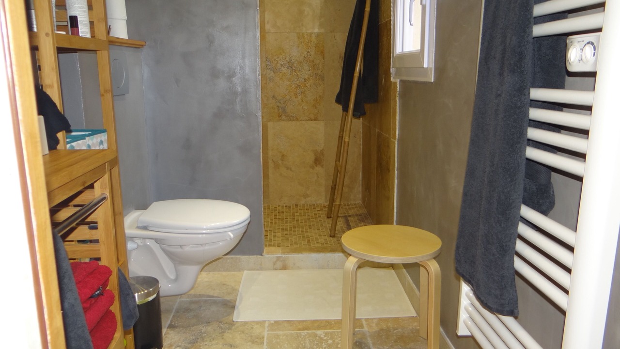 Photo of Bathroom in Gargas