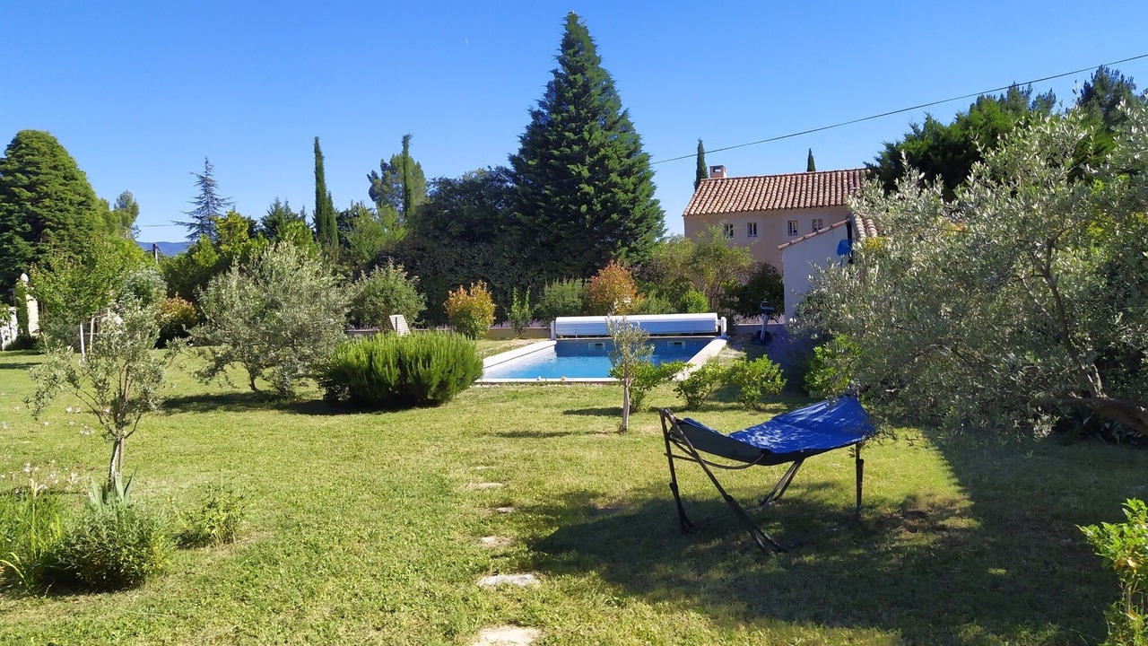 Photo of Outdoor in Gargas