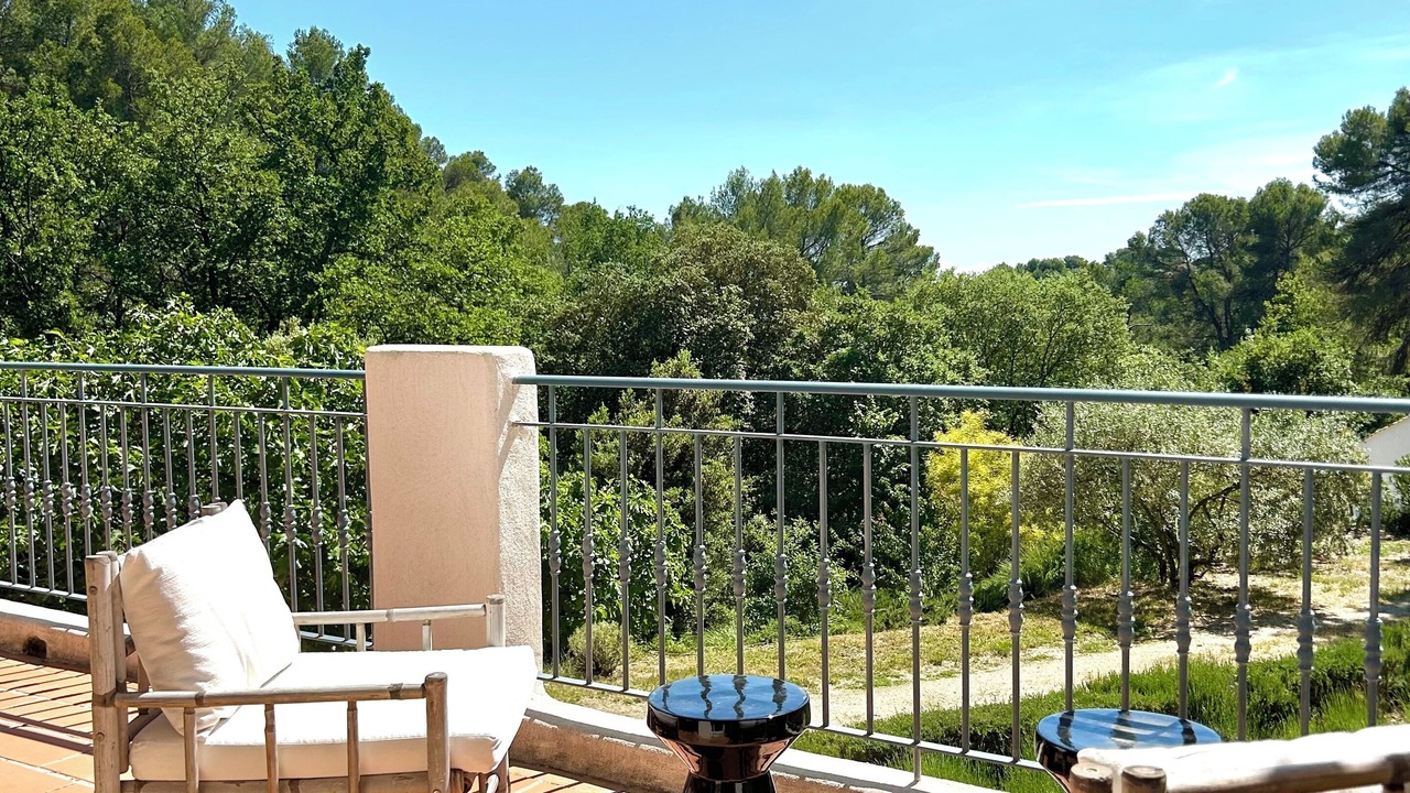 Photo of Patio Balcony in Eguilles