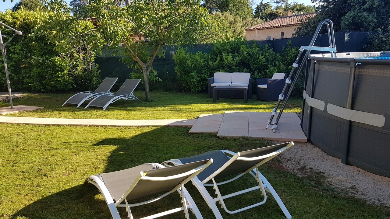 Photo of Outdoor in Gareoult
