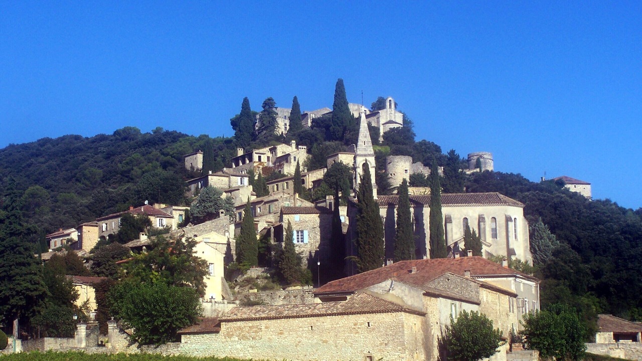 Photo of Outdoor in Grillon