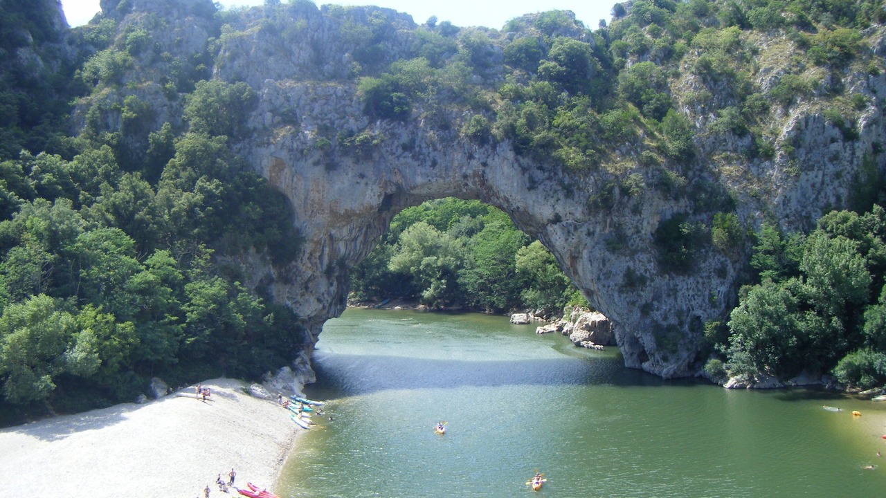 Photo of Others in Grillon