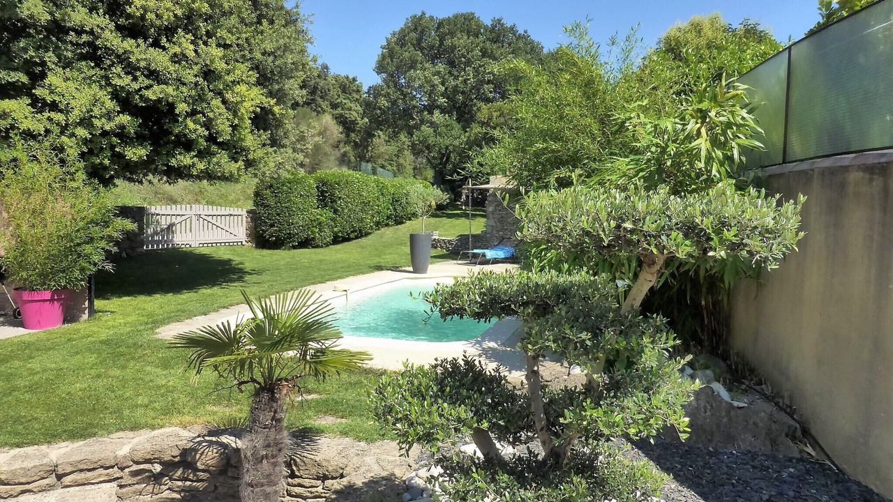 Photo of Outdoor in Grillon