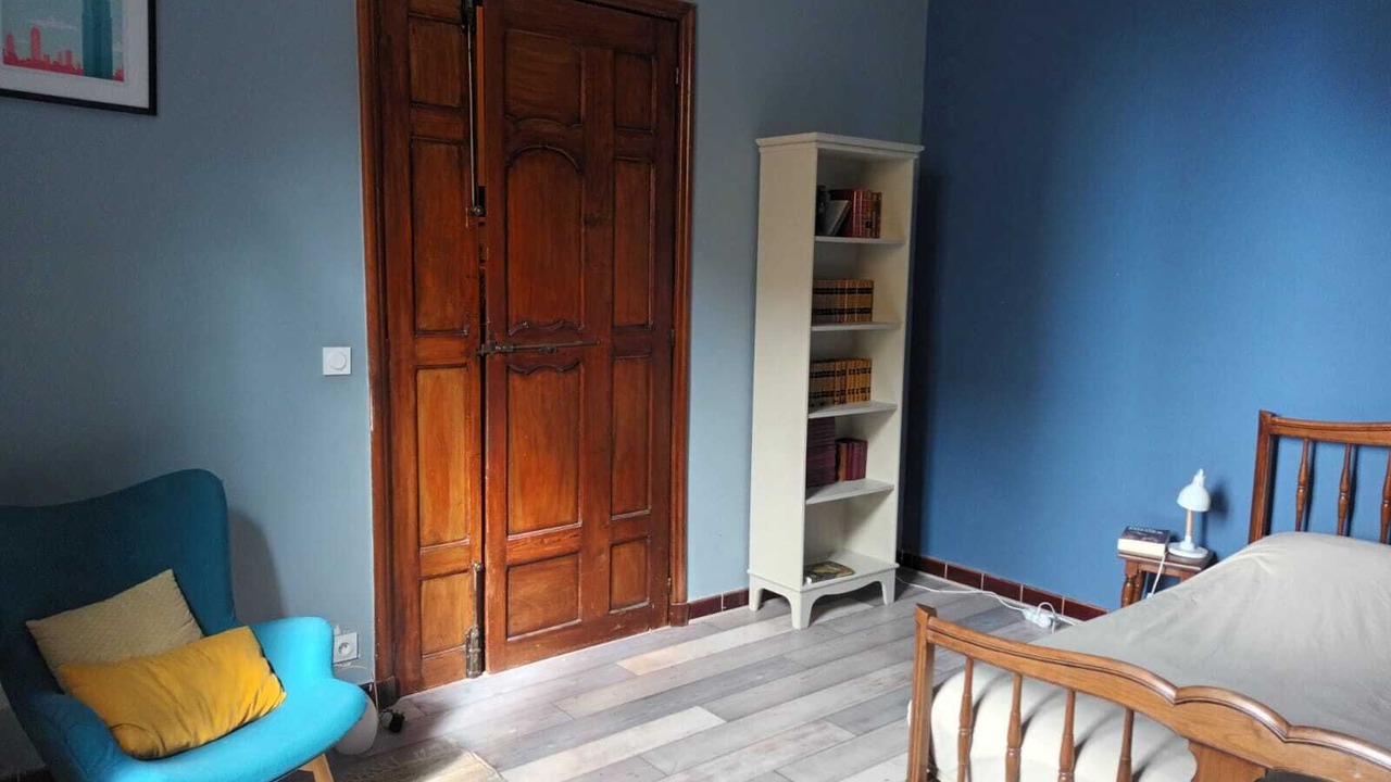 Photo of Bedroom in Noves
