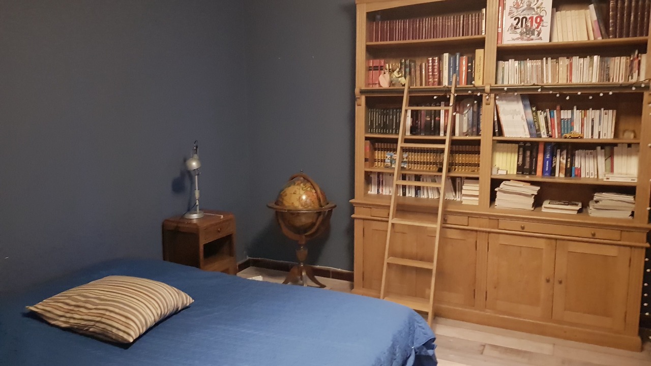 Photo of Bedroom in Noves