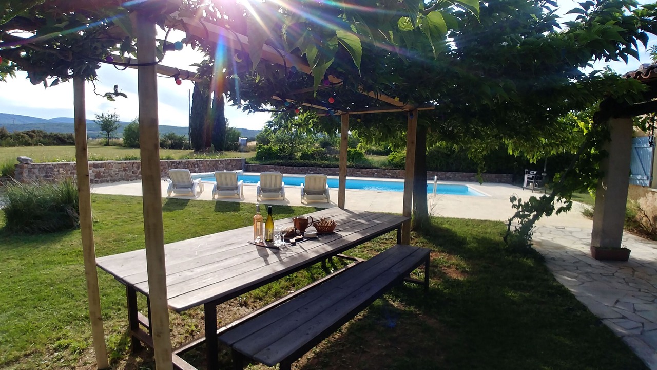 Photo of Outdoor in Simiane-la-Rotonde