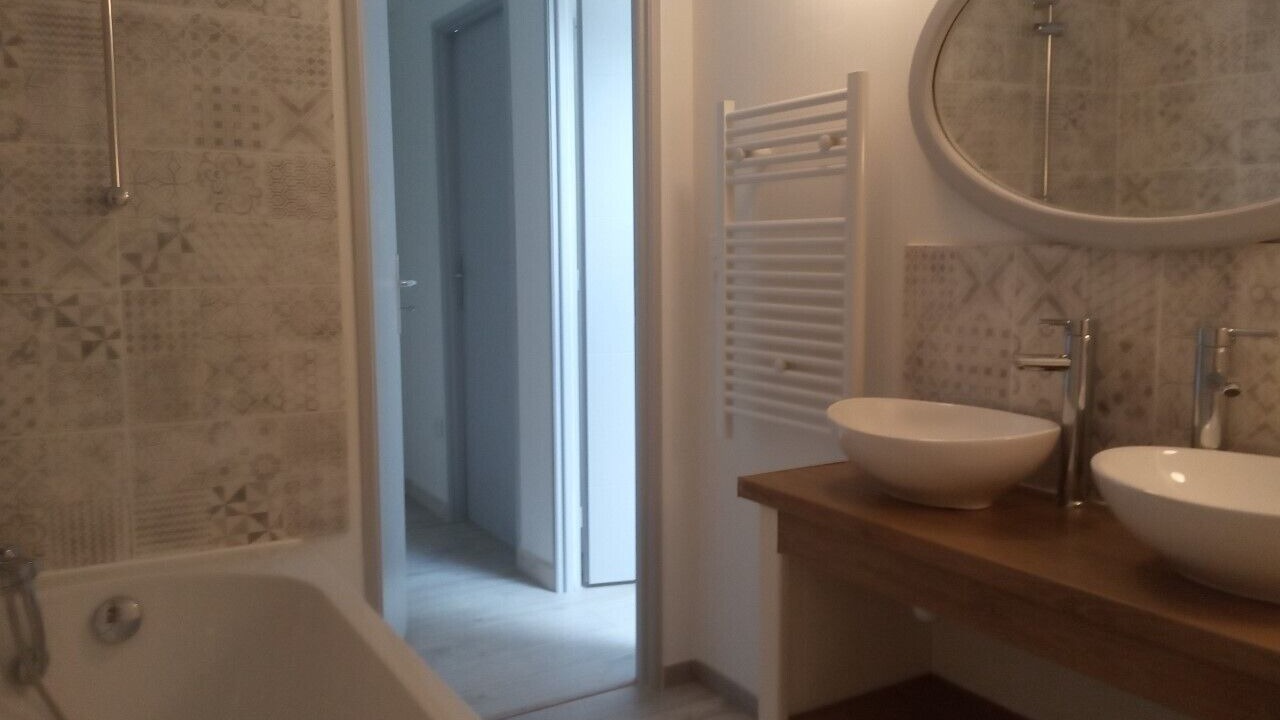 Photo of Bathroom in St.-Remy-de-Provence
