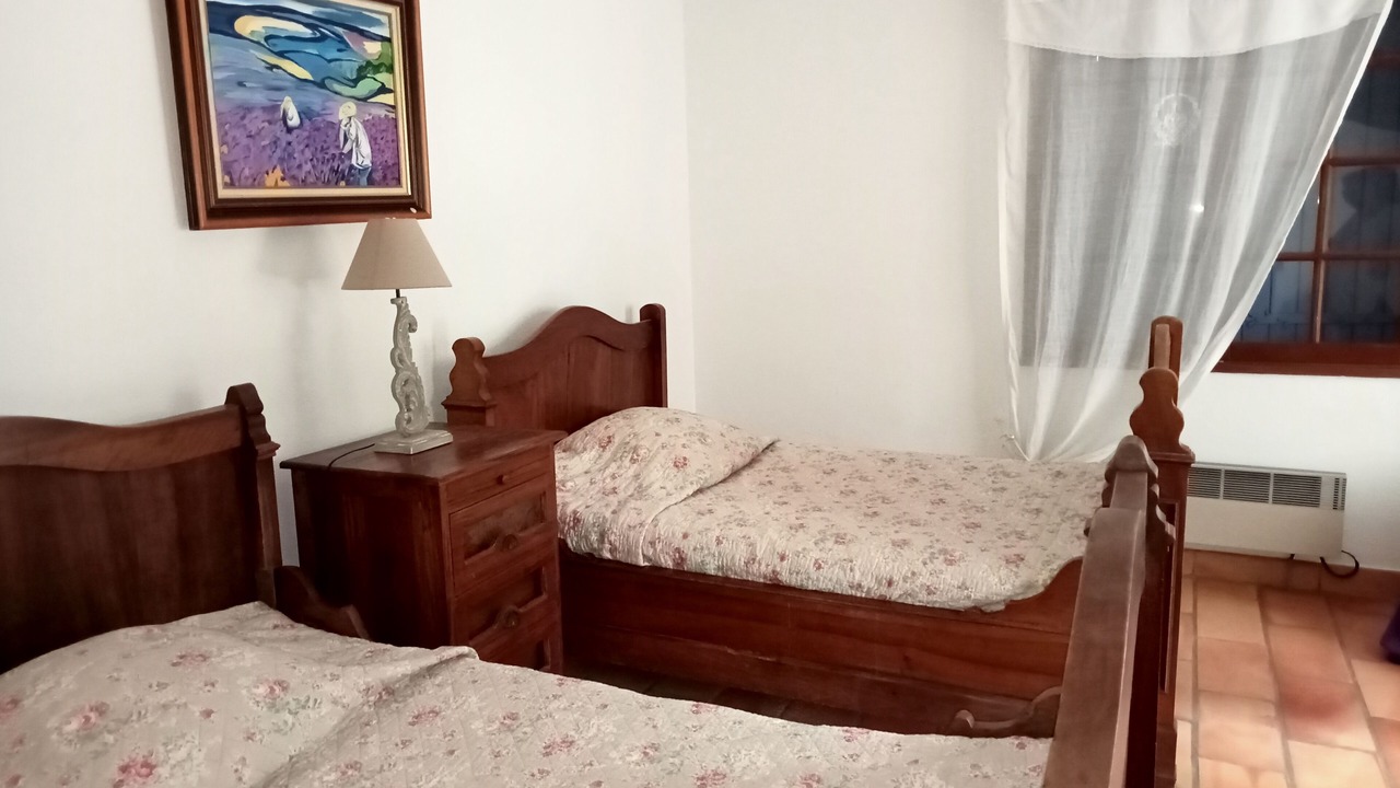 Photo of Bedroom in Entraigues-sur-la-Sorgue
