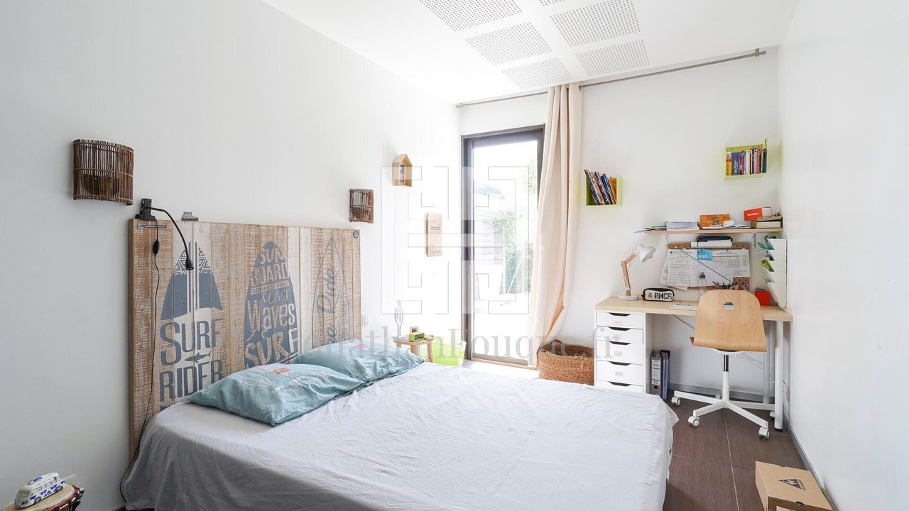 Photo of Bedroom in Les Baumettes