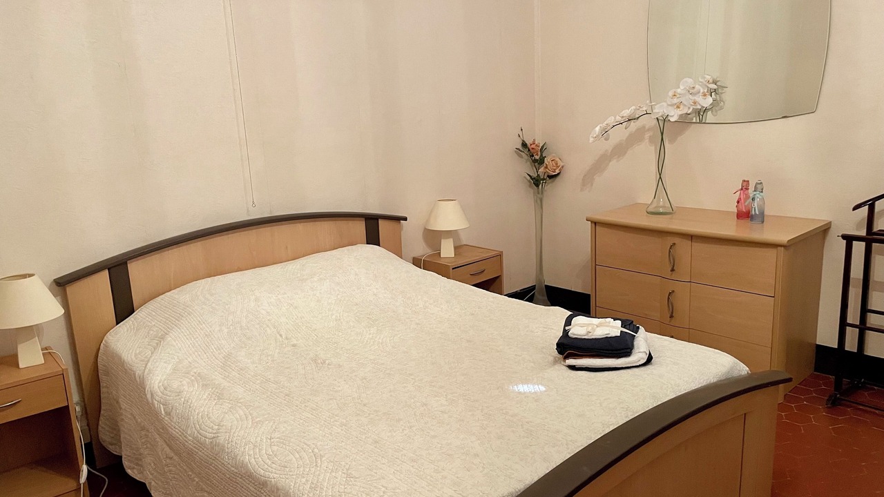 Photo of Bedroom in Ollioules