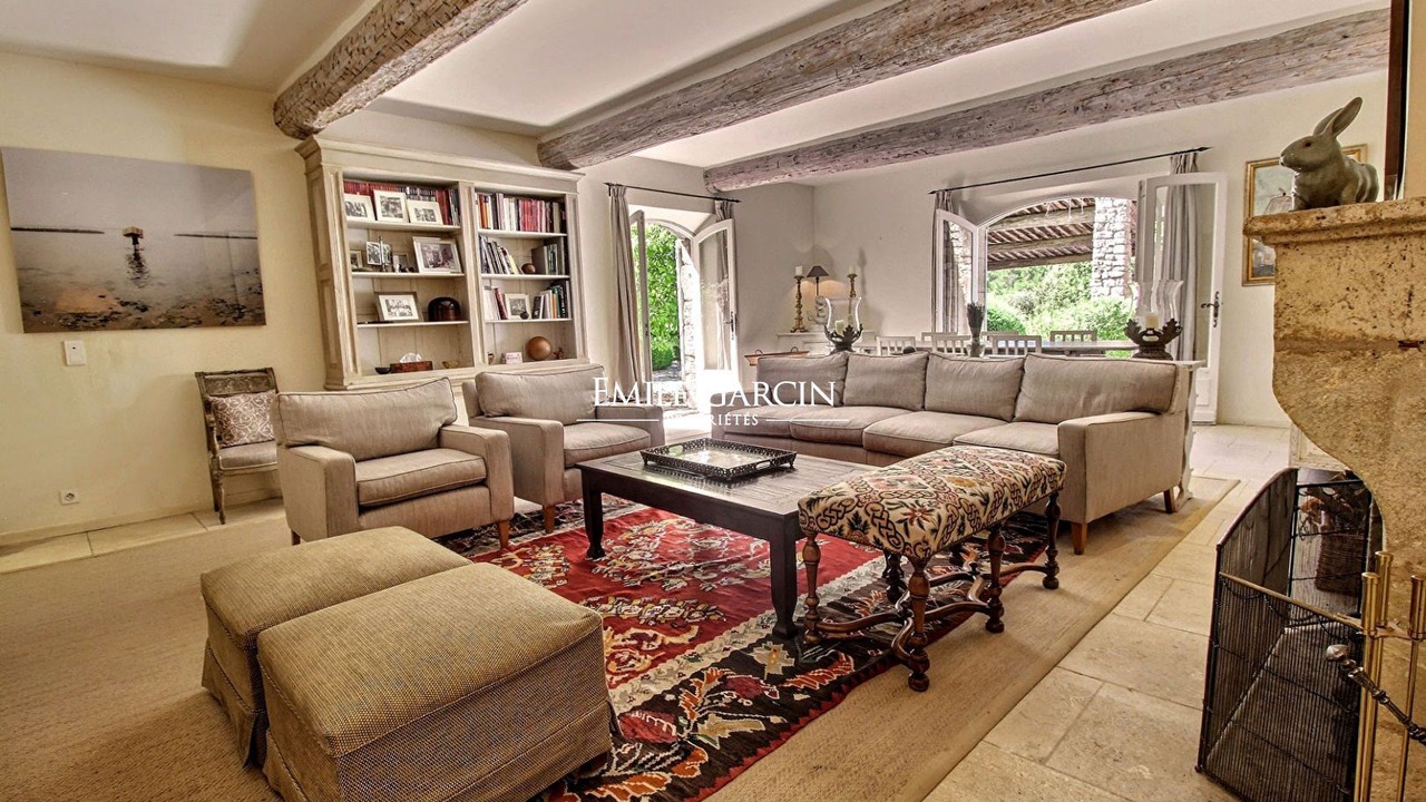 Photo of Livingroom in La Bastide-des-Jourdans