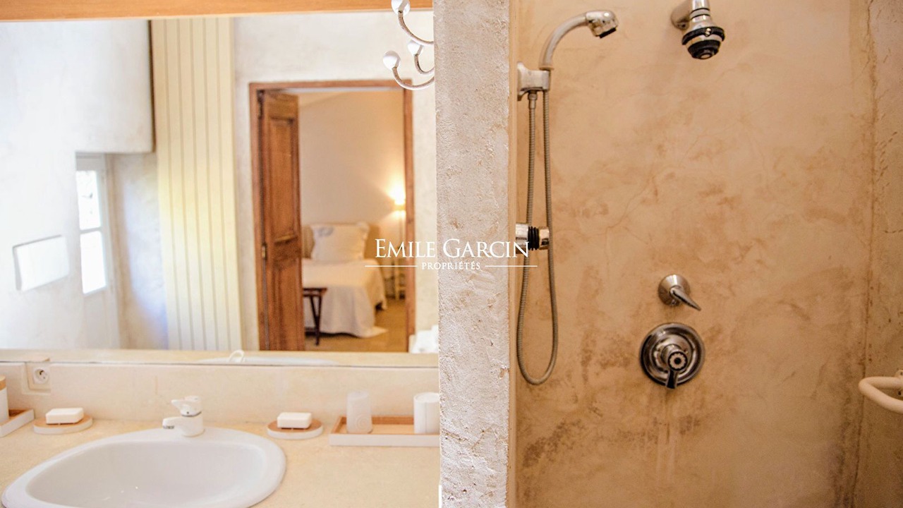 Photo of Bathroom in La Bastide-des-Jourdans