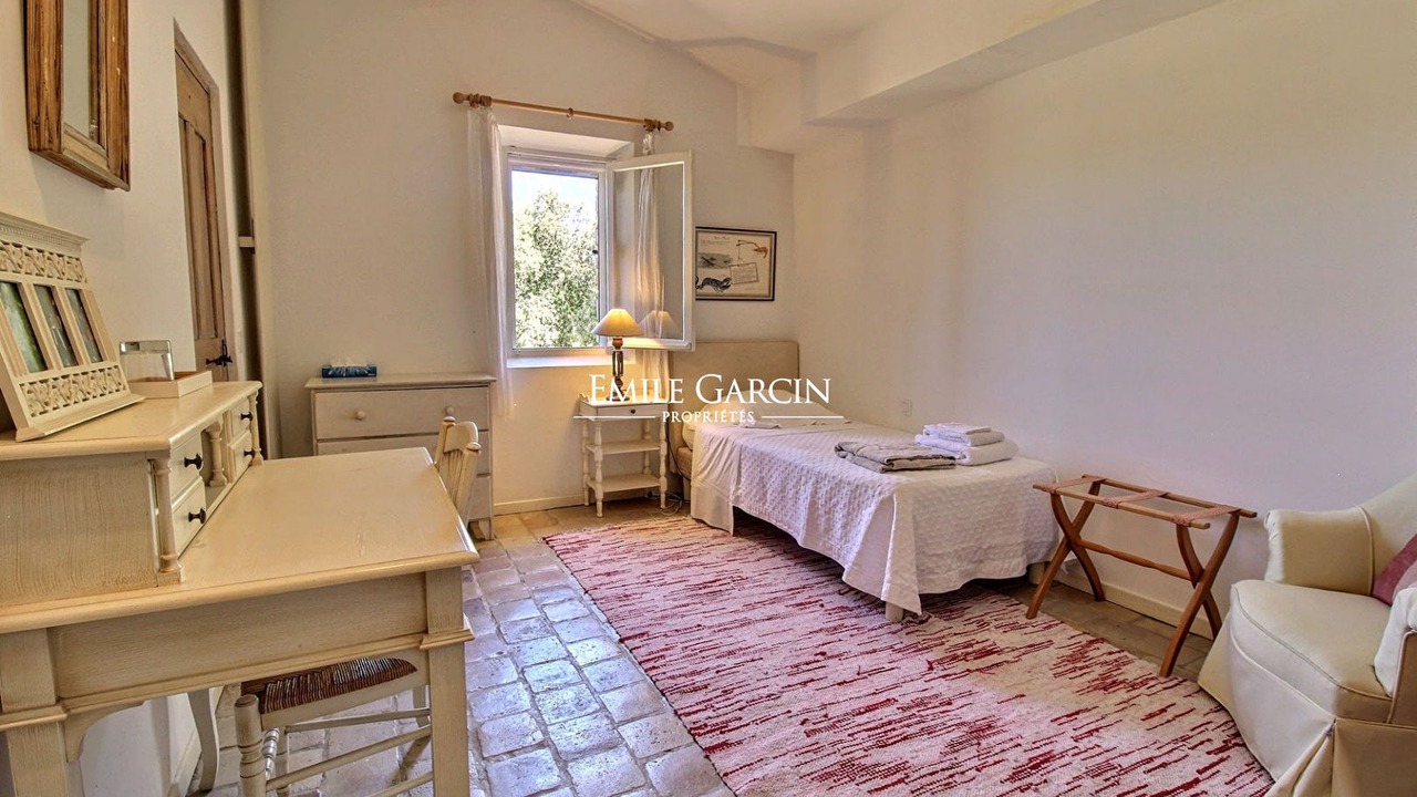 Photo of Bedroom in La Bastide-des-Jourdans