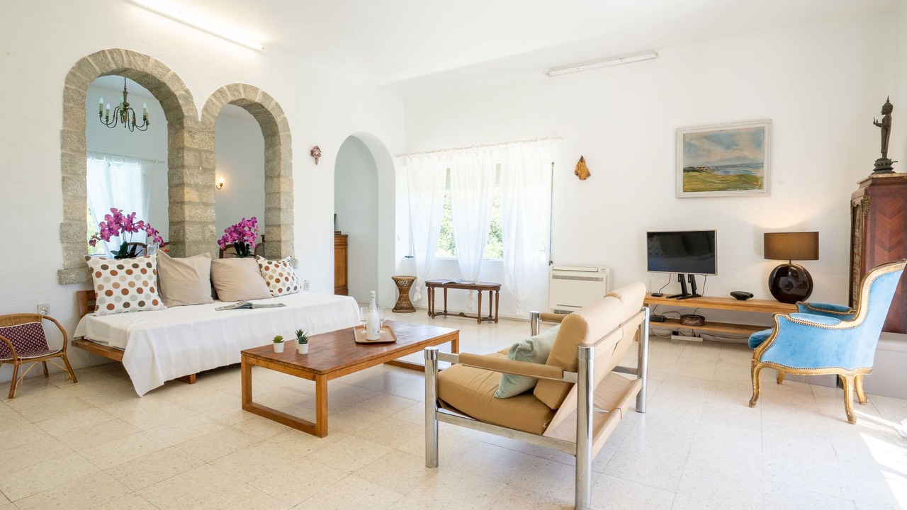 Photo of Livingroom in Ceyreste
