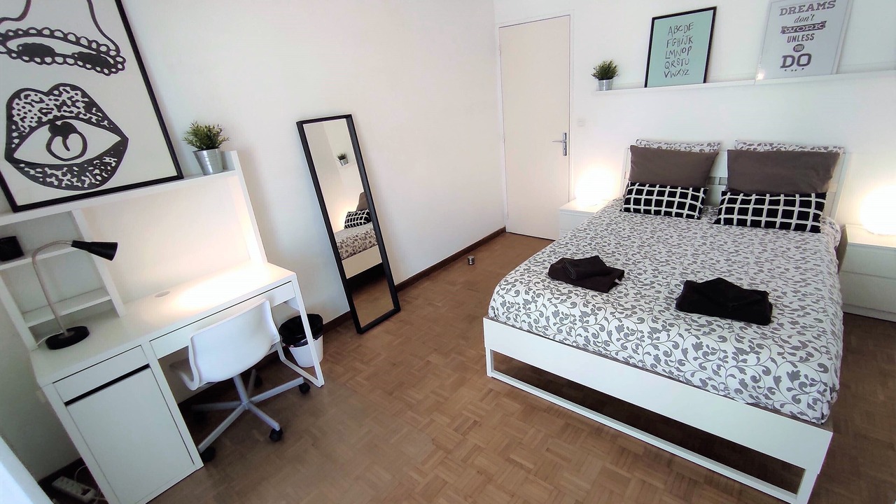 Photo of Bedroom in La Villette
