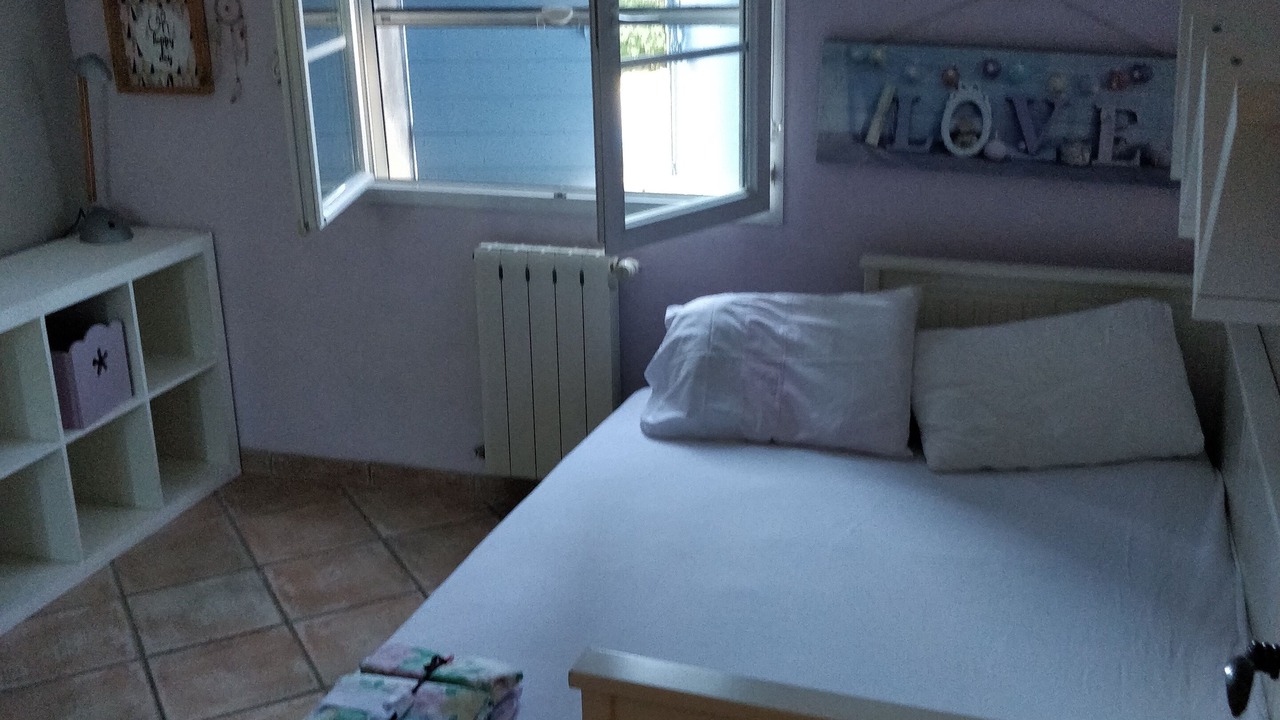 Photo of Bedroom in Chateauneuf-les-Martigues