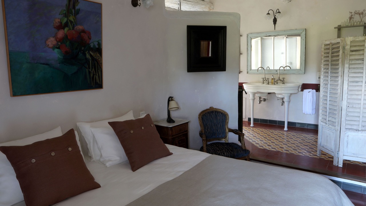 Photo of Bedroom in Orange