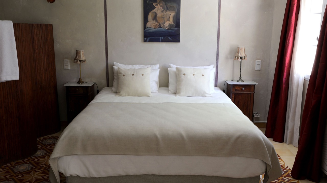 Photo of Bedroom in Orange