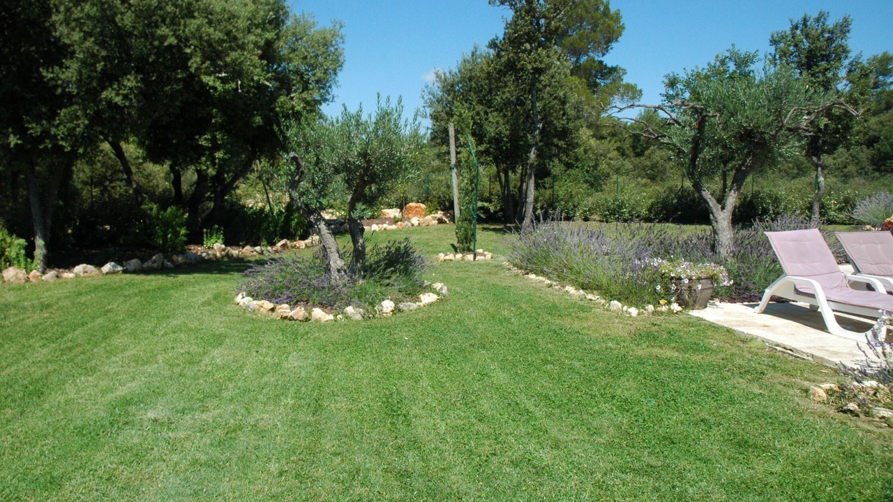 Photo of Outdoor in Regusse