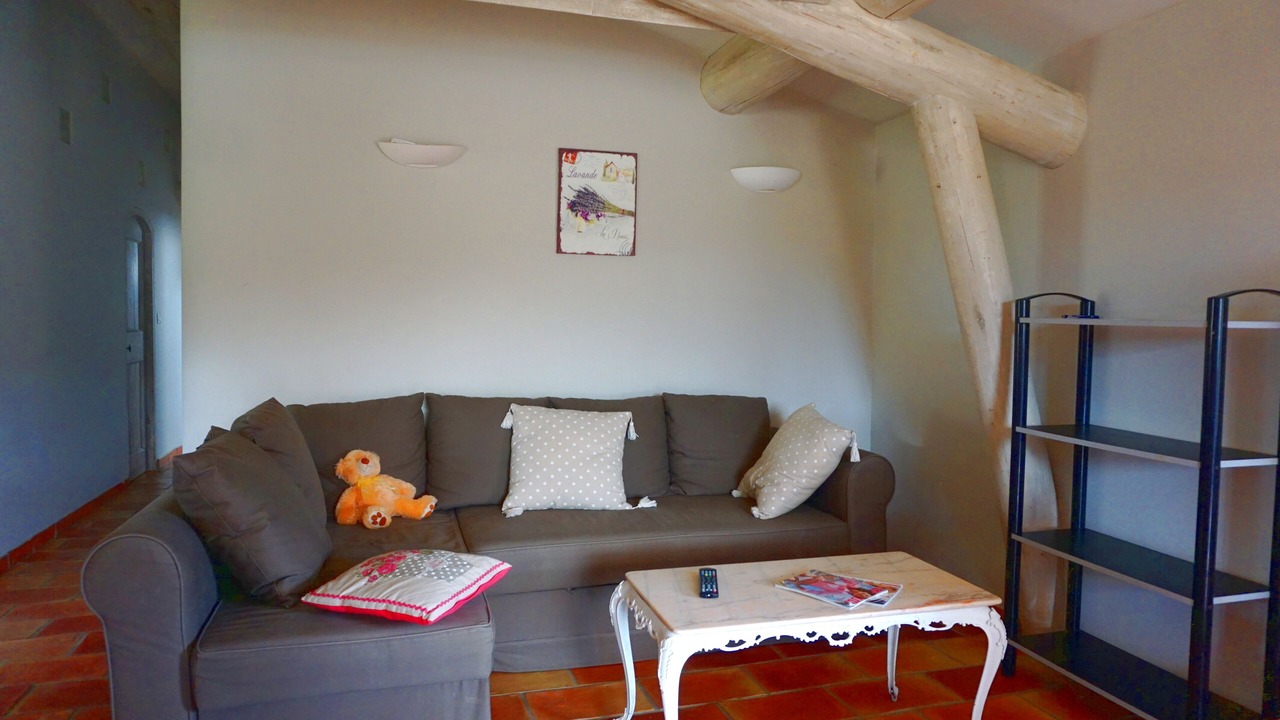 Photo of Livingroom in Simiane-la-Rotonde