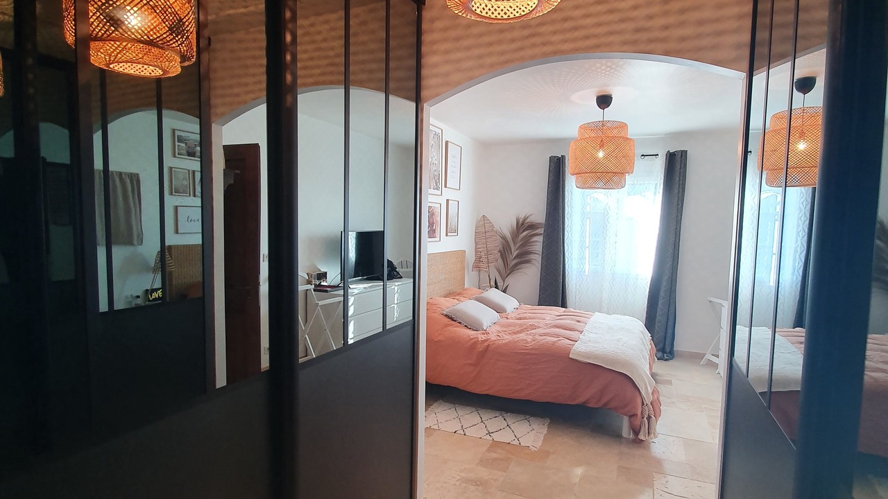 Photo of Bedroom in Pertuis