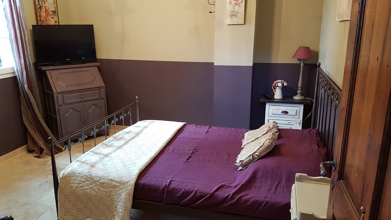 Photo of Bedroom in Pertuis