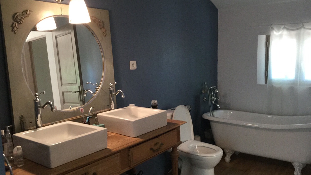 Photo of Bathroom in Saignon