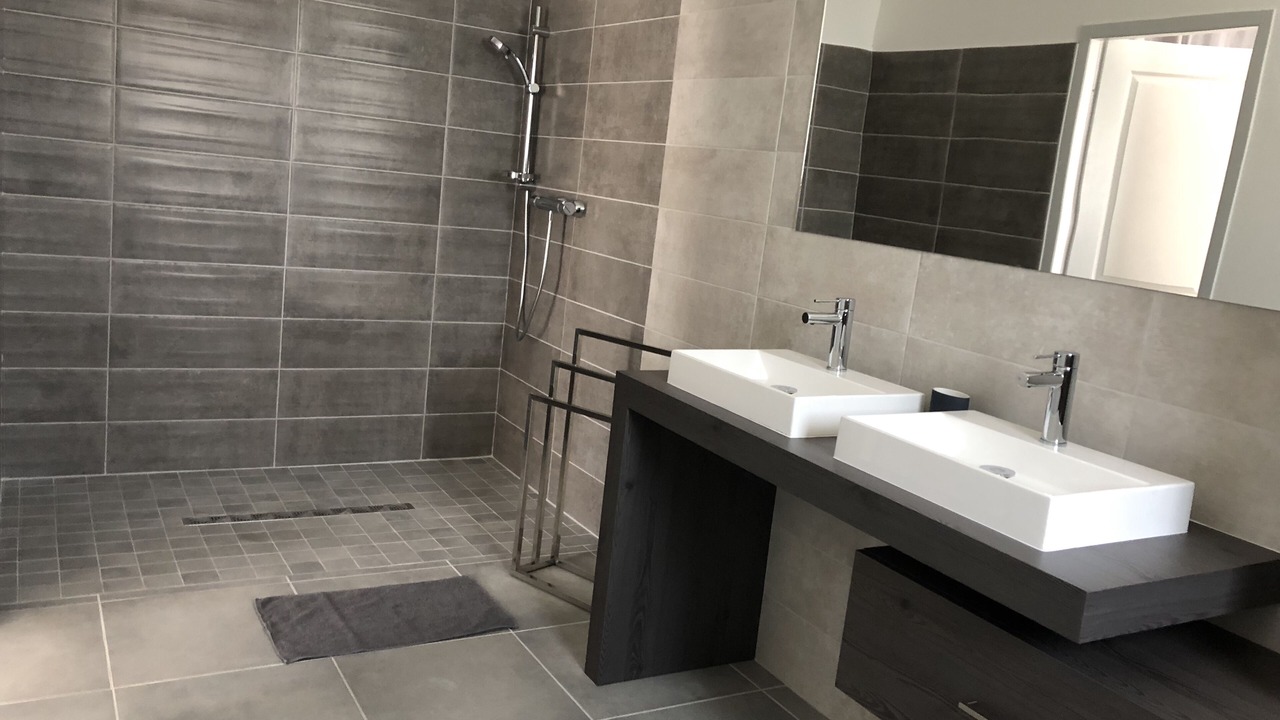 Photo of Bathroom in Bedarrides