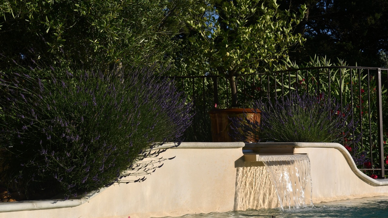 Photo of Outdoor in Velleron