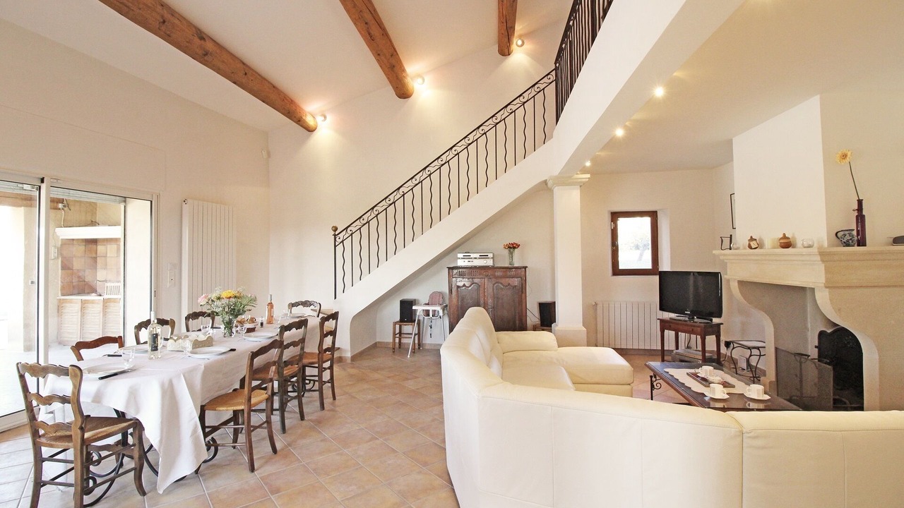 Photo of Livingroom in Cucuron