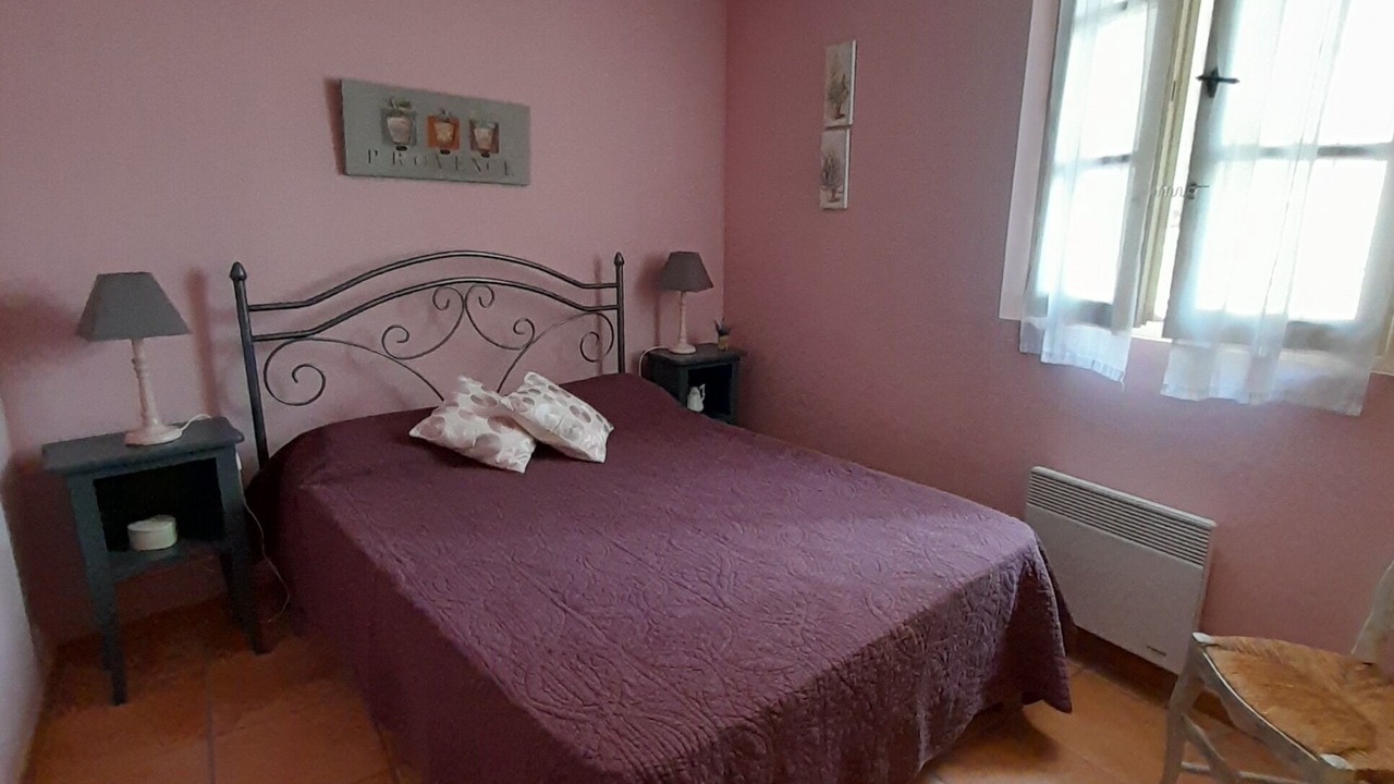 Photo of Bedroom in Sainte-Croix-du-Verdon