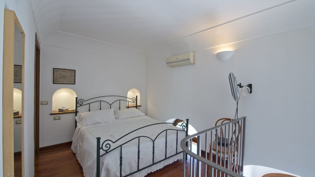 Photo of Bedroom in Arienzo