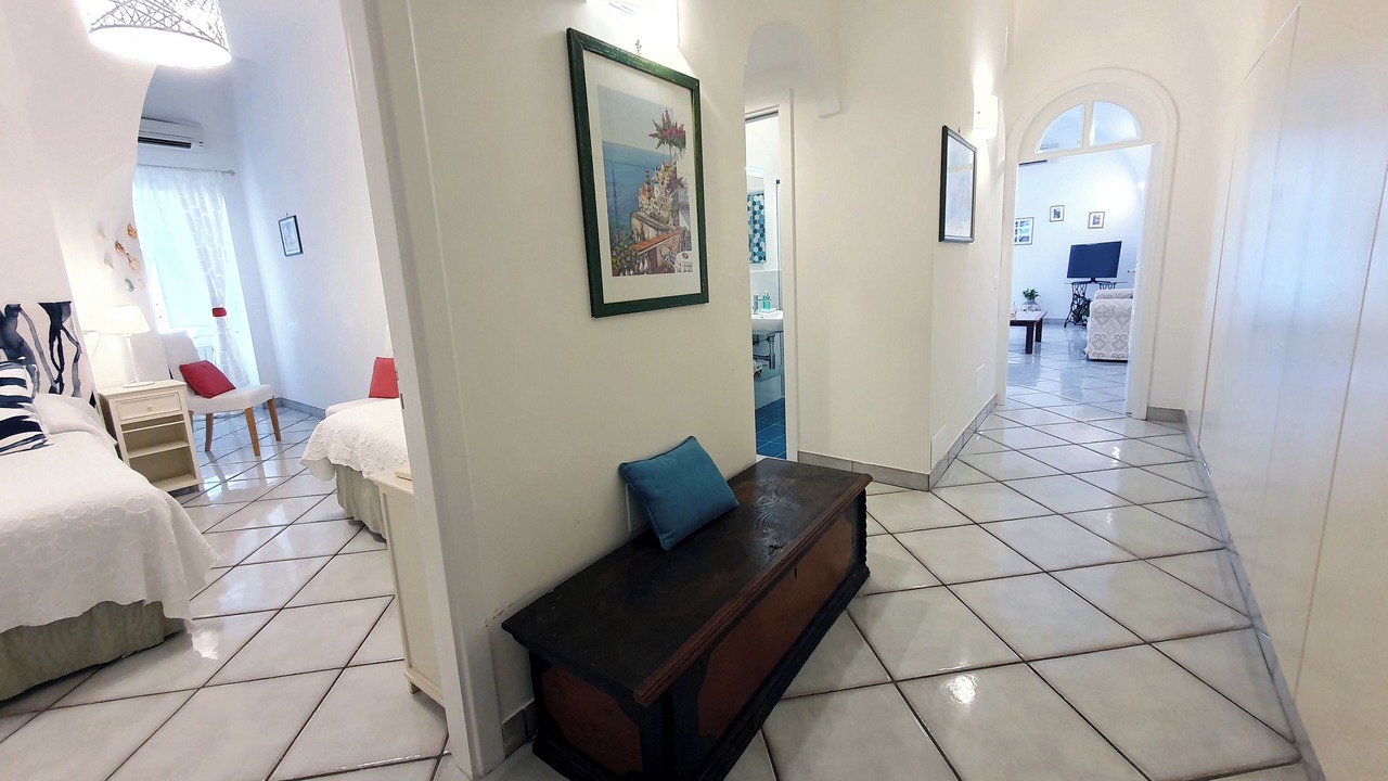 Photo of Bedroom in Minori