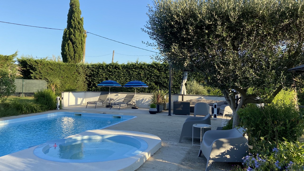 Photo of Outdoor in Montfrin