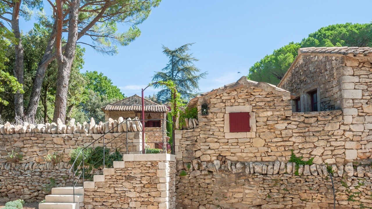 Photo of Others in Menerbes