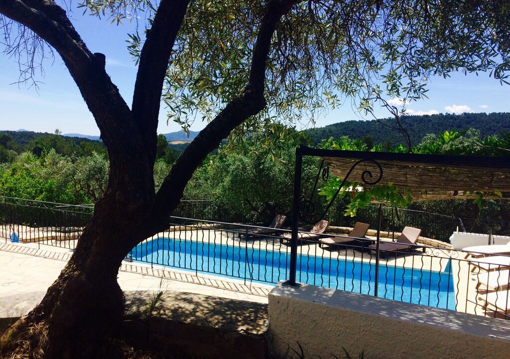 Photo of Outdoor in Claviers