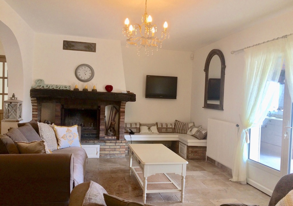 Photo of Livingroom in Claviers