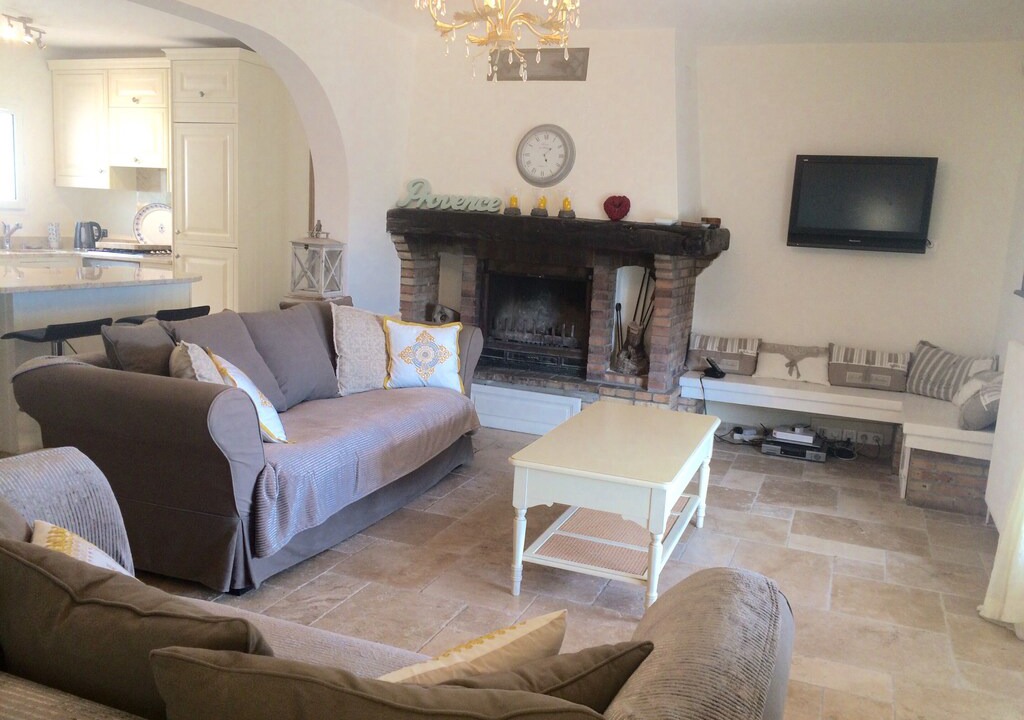 Photo of Livingroom in Claviers