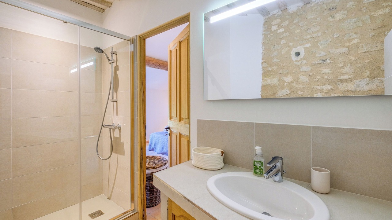 Photo of Bathroom in Bonnieux