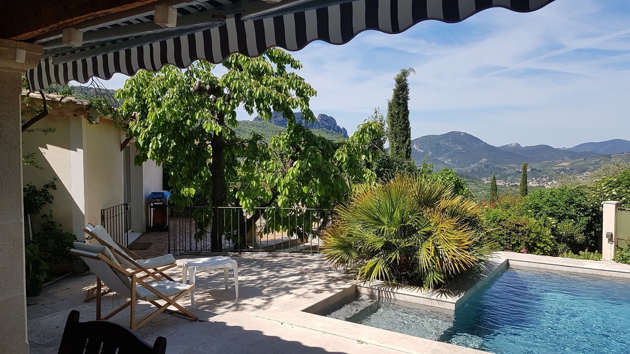 Photo of Patio Balcony in La Roche-sur-le-Buis