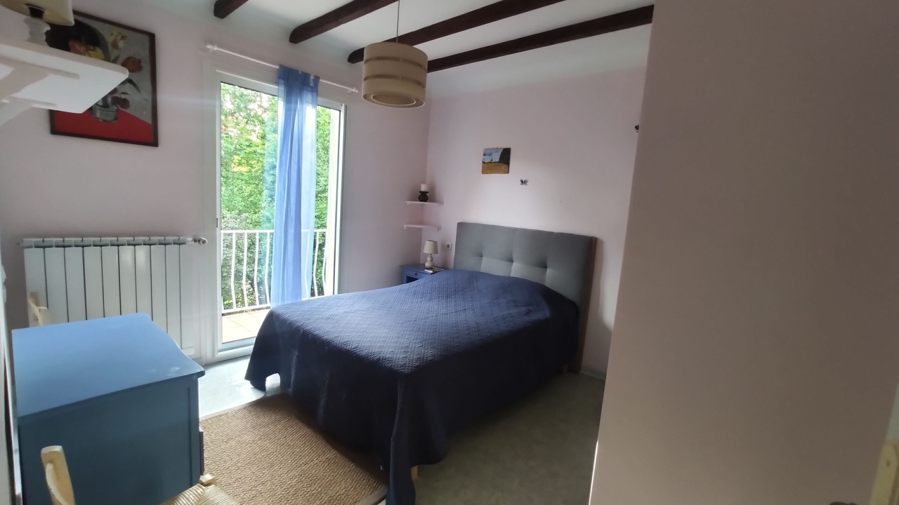 Photo of Bedroom in Pierrelongue