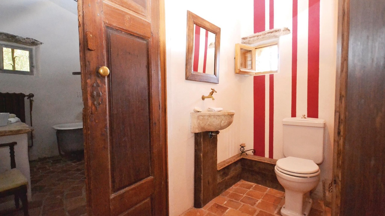Photo of Bathroom in Saignon