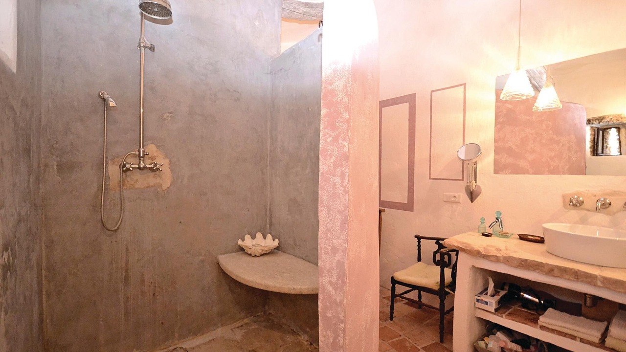 Photo of Bathroom in Saignon