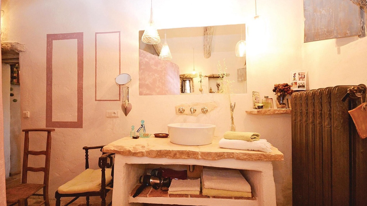 Photo of Bathroom in Saignon