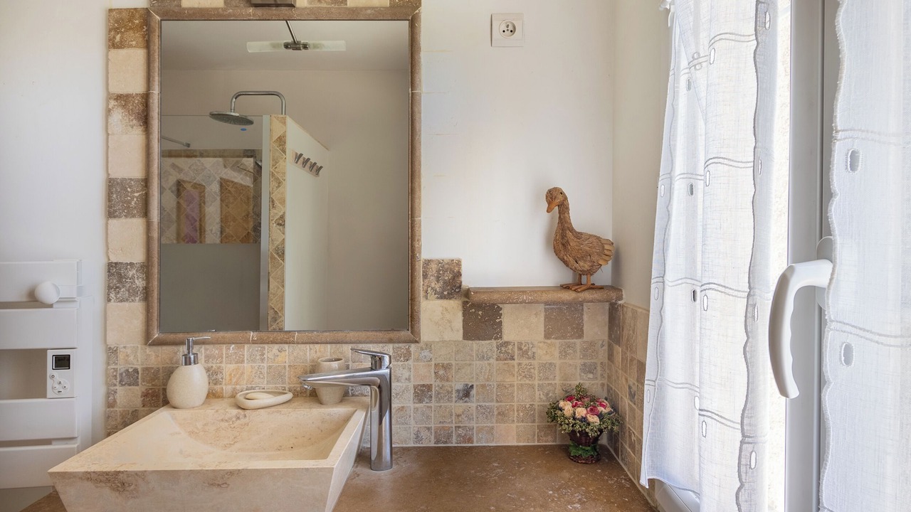 Photo of Bathroom in Claviers