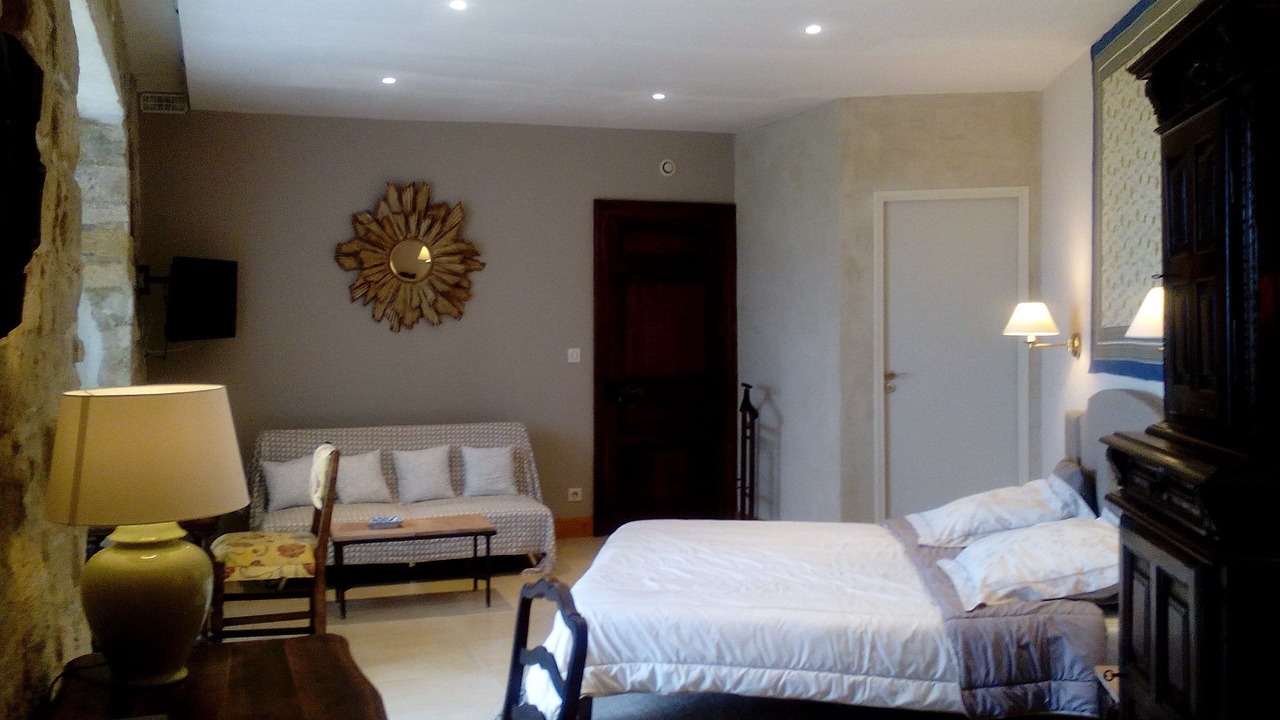 Photo of Bedroom in Chateauneuf-de-Gadagne