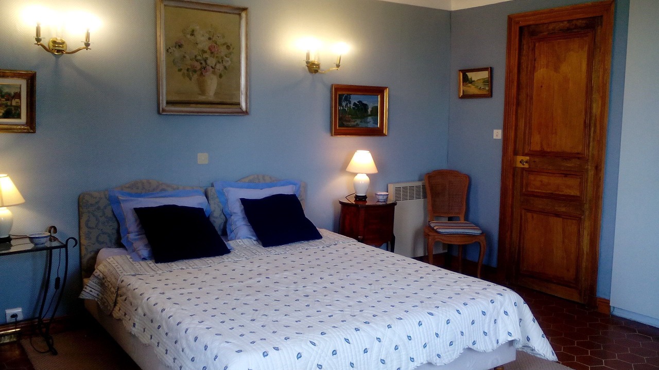 Photo of Bedroom in Chateauneuf-de-Gadagne